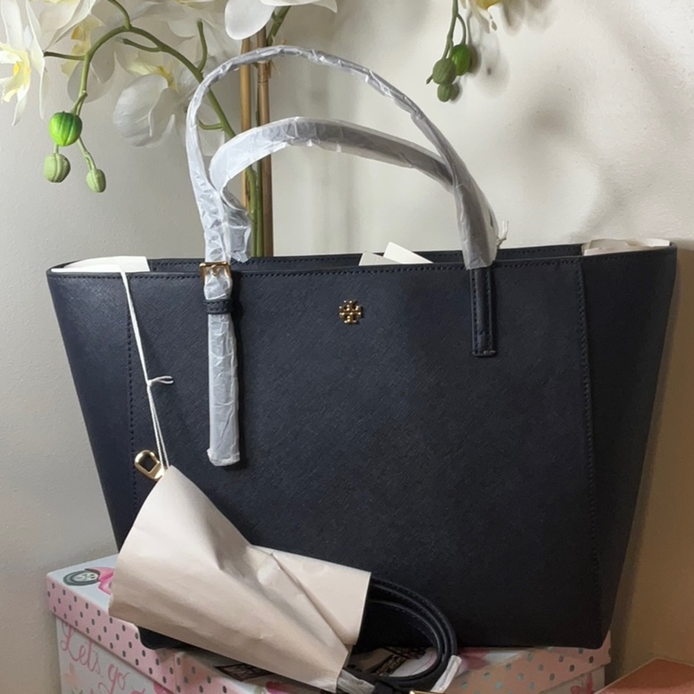 BNWT: TORI BURCH-NAVY BLUE Wallet AND Tote WITH STRAP, Wallet&wristlet INCLUDED